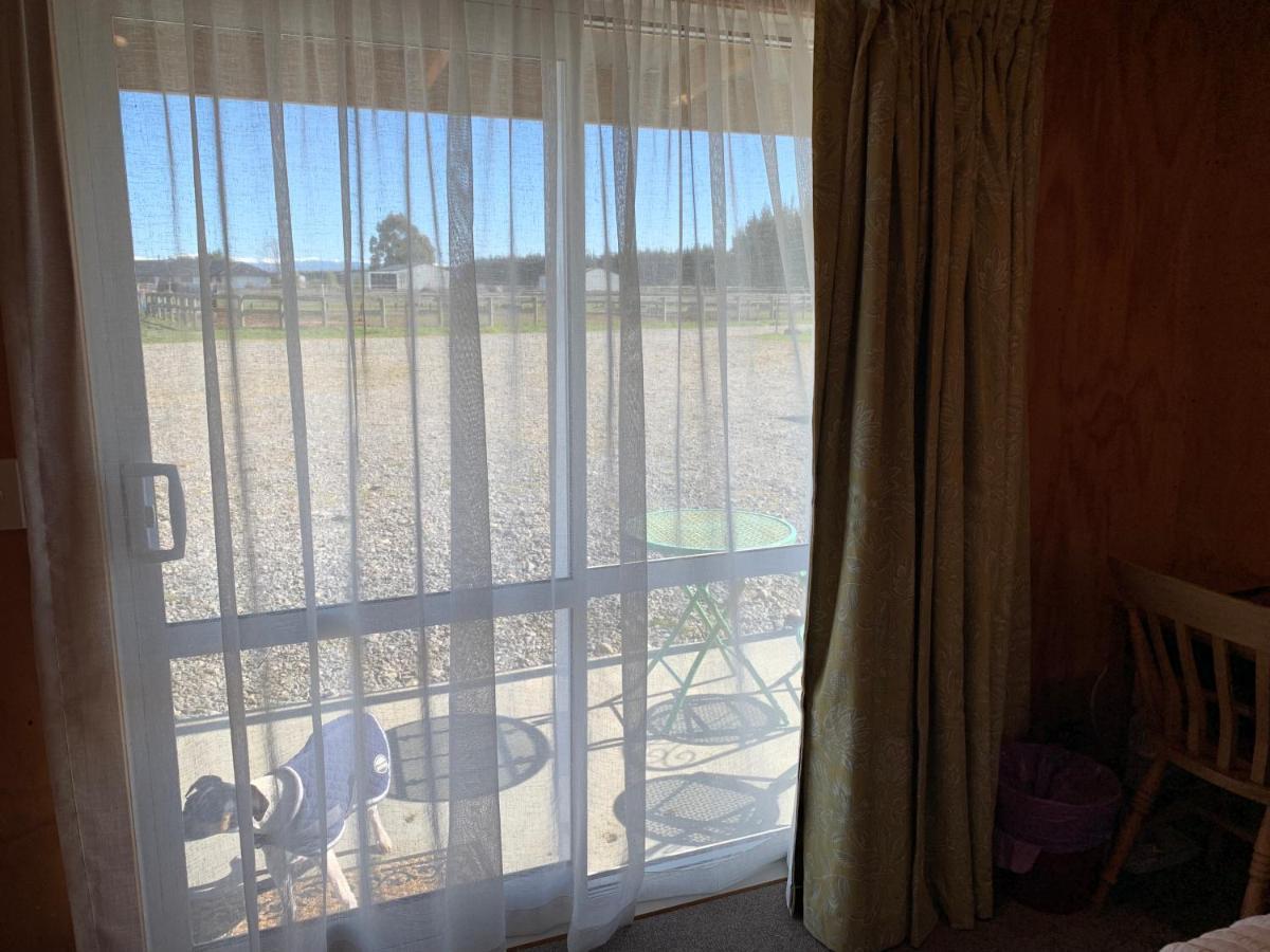 The Log Cottage Rangiora Extérieur photo